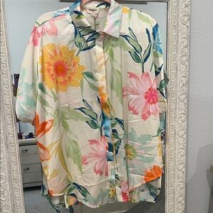 NWT Floral Button-Up Shirt